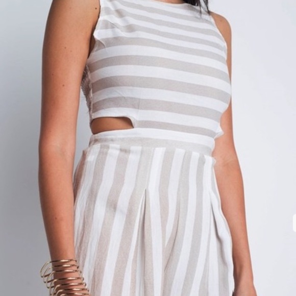 *SALE*❤️Sleeveless striped jumpsuit - Picture 2 of 6